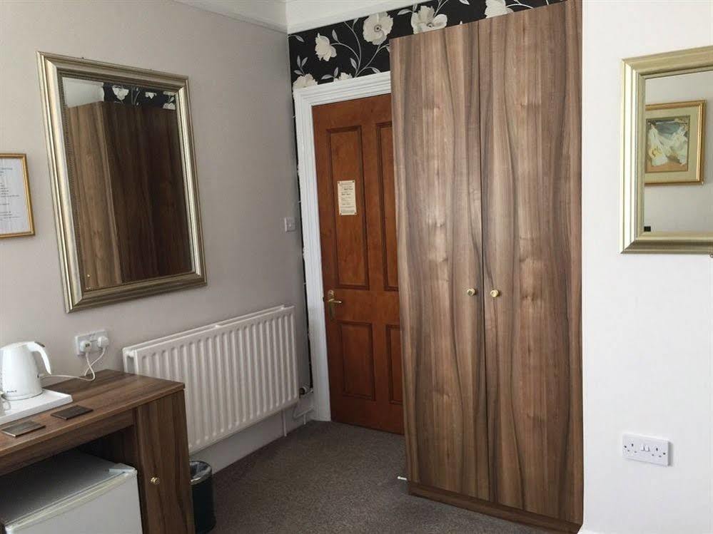 Kenmore Guest House Rustington Zewnętrze zdjęcie